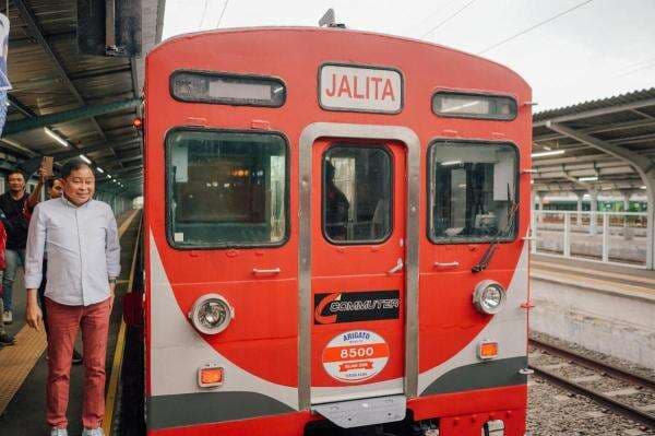 Jonan Hadir di Momen Pensiunnya JALITA, KRL Pertama di Indonesia Jonan Hadir di Momen Pensiunnya JALITA, KRL Pertama di Indonesia
