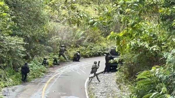 Kronologi Pentolan KKB Tewas dalam Kontak Tembak dengan Pasuken Elite TNI Kronologi Pentolan KKB Tewas dalam Kontak Tembak dengan Pasuken Elite TNI