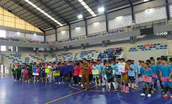 Mendukung Atlet Muda Berbakat, Pemerintah Kota Tangerang Sukses Gelar Turnamen Futsal Tingkat SD Mendukung Atlet Muda Berbakat, Pemerintah Kota Tangerang Sukses Gelar Turnamen Futsal Tingkat SD