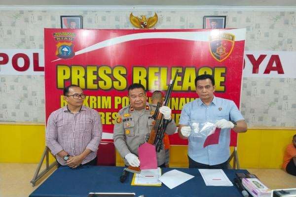 Edan! ASN di Pekanbaru Tembak Pelajar hingga Tewas Edan! ASN di Pekanbaru Tembak Pelajar hingga Tewas