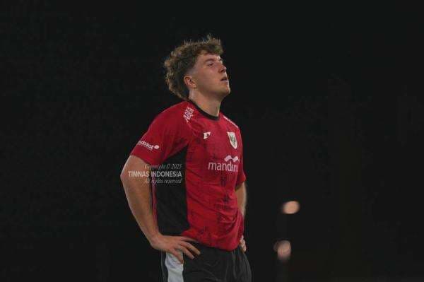 Viral, Ole Romeny Jelaskan Keakrabannya dengan Striker Liverpool Hugo Ekitike Viral, Ole Romeny Jelaskan Keakrabannya dengan Striker Liverpool Hugo Ekitike