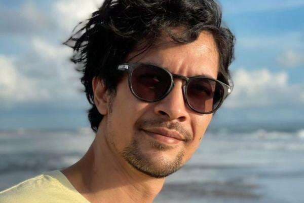 Edward Akbar Akan Diperiksa Terkait Dugaan Penggelapan Mobil Milik Kimberly Ryder Edward Akbar Akan Diperiksa Terkait Dugaan Penggelapan Mobil Milik Kimberly Ryder