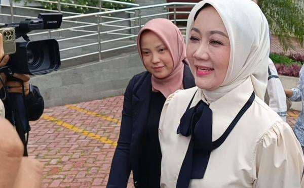 Hadiri Sidang Perceraian di PA Kota Bandung, Atalia Praratya: Doain Saja Ya! Hadiri Sidang Perceraian di PA Kota Bandung, Atalia Praratya: Doain Saja Ya!