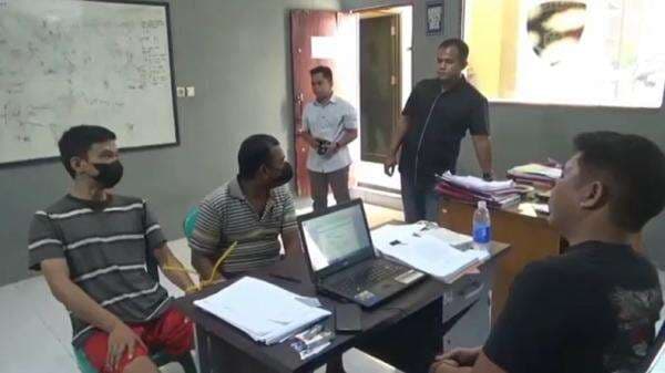 Sindikat Penipuan dan Penggelapan Truk Batu Bara di Jambi, 2 Orang Ditangkap 1 Diburu Sindikat Penipuan dan Penggelapan Truk Batu Bara di Jambi, 2 Orang Ditangkap 1 Diburu