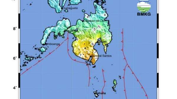 Sulut Siaga Tsunami Usai Gempa Magnitudo 7,7 Guncang Laut Filipina Sulut Siaga Tsunami Usai Gempa Magnitudo 7,7 Guncang Laut Filipina