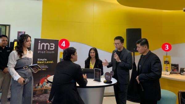 Layanan Pascabayar IM3 Platinum Manfaatkan Teknologi AI Simple dan Next Level Layanan Pascabayar IM3 Platinum Manfaatkan Teknologi AI Simple dan Next Level