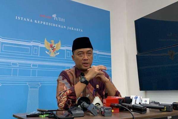 Eks Marinir Satria Kumbara Minta Status WNI Tak Dicabut, Istana: Kita Cari Jalan Keluar Terbaik Eks Marinir Satria Kumbara Minta Status WNI Tak Dicabut, Istana: Kita Cari Jalan Keluar Terbaik
