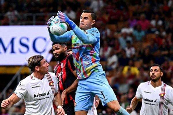 Emil Audero Tampil Luar Biasa, Cremonese Permalukan AC Milan Emil Audero Tampil Luar Biasa, Cremonese Permalukan AC Milan