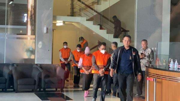 Anggota DPR Kritik Rencana KPK Larang Tersangka Pakai Masker: Langgar HAM! Anggota DPR Kritik Rencana KPK Larang Tersangka Pakai Masker: Langgar HAM!