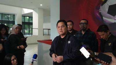 Erick Thohir Bahas Naturalisasi 3 Pemain Keturunan Tambahan dengan DPR RI pada Senin Malam Erick Thohir Bahas Naturalisasi 3 Pemain Keturunan Tambahan dengan DPR RI pada Senin Malam