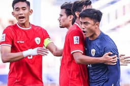 Ernando Ari dan Pertahanan Indonesia U-23 Bikin Pemain Australia U-23 Frustrasi