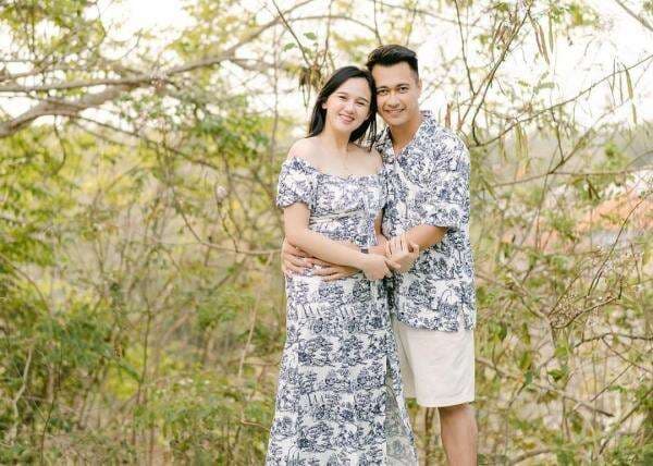 Istri Eza Gionino Jadi Minder Efek Fisiknya Dihina Netizen Istri Eza Gionino Jadi Minder Efek Fisiknya Dihina NetizenÂ