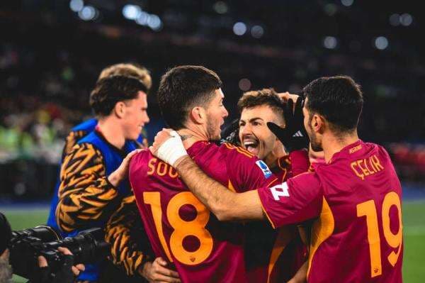 Hasil Liga Italia: Jay Idzes Starter, Sassuolo Dibungkam AS Roma Hasil Liga Italia: Jay Idzes Starter, Sassuolo Dibungkam AS Roma