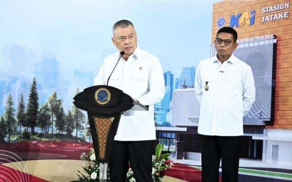 Menhub Dudy Resmikan Stasiun Jatake, Siap Layani 20 ribu Orang per Hari Menhub Dudy Resmikan Stasiun Jatake, Siap Layani 20 ribu Orang per Hari