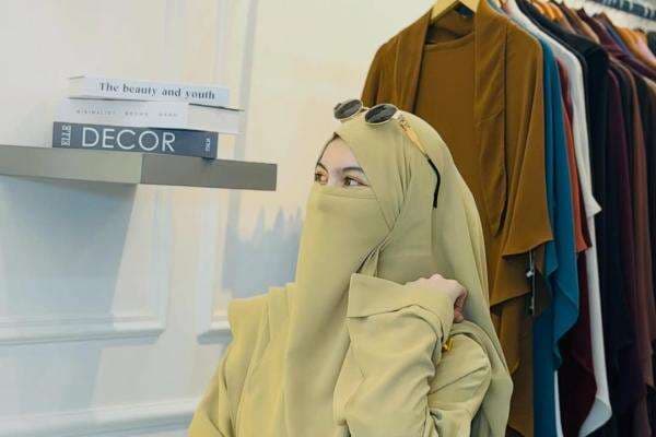 Hotman Paris: Wardatina Mawa Penentu Nasib Inara dan Insan dalam Kasus Perzinaan Hotman Paris: Wardatina Mawa Penentu Nasib Inara dan Insan dalam Kasus Perzinaan