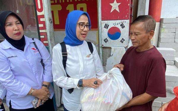 Bantu Warga Korban Kebakaran Tambora, Perindo Jakarta: Ringankan Beban Mereka! Bantu Warga Korban Kebakaran Tambora, Perindo Jakarta: Ringankan Beban Mereka!