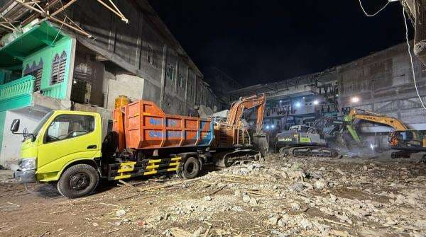 BNPB: Pembersihan Puing Ponpes Al-Khoziny Berisiko Runtuhan Susulan BNPB: Pembersihan Puing Ponpes Al-Khoziny Berisiko Runtuhan Susulan