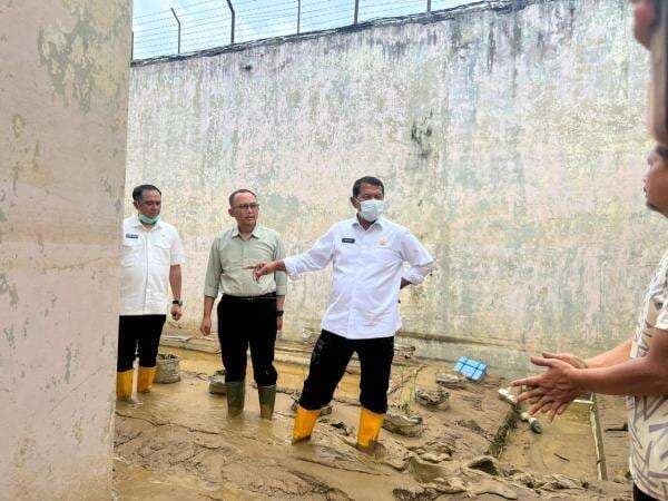 Dirjenpas Cek Rutan-Lapas Terdampak Banjir di Aceh, Pastikan Keselamatan Warga Binaan Dirjenpas Cek Rutan-Lapas Terdampak Banjir di Aceh, Pastikan Keselamatan Warga Binaan
