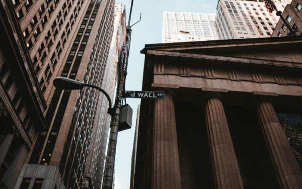 Wall Street Ditutup Naik Tajam usai Trump Batalkan Serangan ke Iran Wall Street Ditutup Naik Tajam usai Trump Batalkan Serangan ke Iran