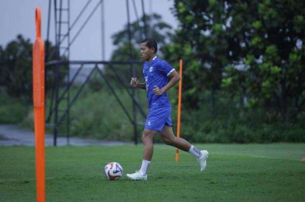 Adam Alis Blak-blakan soal Perannya di Persib Bandung Adam Alis Blak-blakan soal Perannya di Persib Bandung