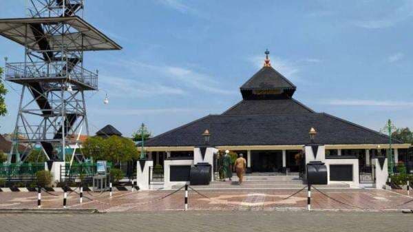 13 Tempat Wisata di Kota Wali Demak yang Wajib Dikunjungi 13 Tempat Wisata di Kota Wali Demak yang Wajib Dikunjungi
