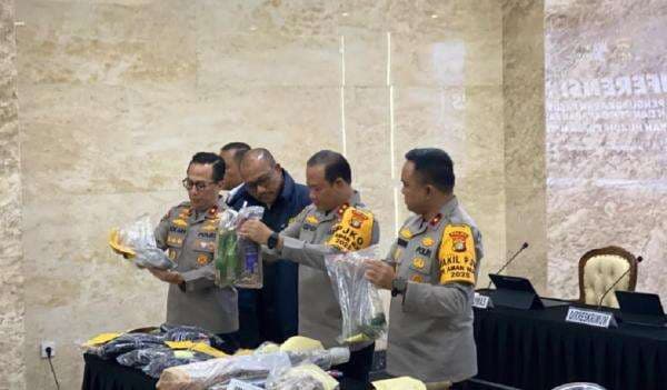 Anak di Bawah Umur Tersangka Perusakan Fasilitas Umum di Jakarta Diproses Diversi Anak di Bawah Umur Tersangka Perusakan Fasilitas Umum di Jakarta Diproses Diversi