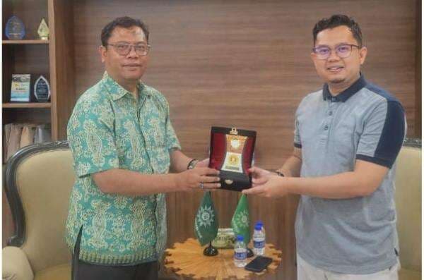 FISIP UPN Veteran Jakarta Inisiasi Kolaborasi Riset dengan Rumah Hamka Malaysia FISIP UPN Veteran Jakarta Inisiasi Kolaborasi Riset dengan Rumah Hamka Malaysia