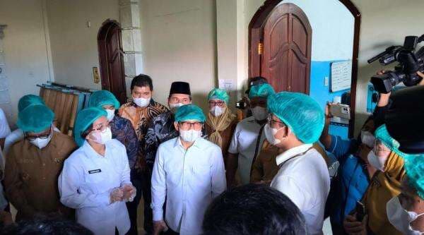 Sidak SPPG di Sibolga, Cak Imin: Banyak Makanan Basi karena Masaknya Terlalu Lama Sidak SPPG di Sibolga, Cak Imin: Banyak Makanan Basi karena Masaknya Terlalu Lama