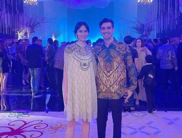 Fachri Albar & Renata Kusmanto Resmi Cerai, Nafkah Anak Rp50 Juta, Tak Ada Rebutan Harta Fachri Albar & Renata Kusmanto Resmi Cerai, Nafkah Anak Rp50 Juta, Tak Ada Rebutan Harta