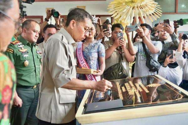 Fadli Zon Resmikan Museum Majapahit, Jadi Tolak Ukur Museum-museum di Indonesia Fadli Zon Resmikan Museum Majapahit, Jadi Tolak Ukur Museum-museum di Indonesia