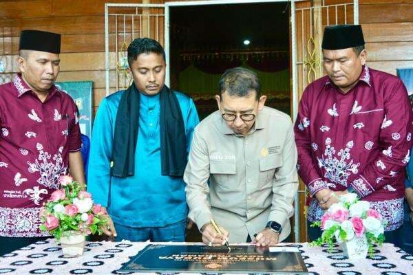 Lestarikan Warisan Budaya Tabuik, Fadli Zon Resmikan Museum Pertama di Pariaman Lestarikan Warisan Budaya Tabuik, Fadli Zon Resmikan Museum Pertama di Pariaman