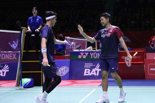 Fajar/Rian Bicara Ungkap Sukses Menembus Semifinal Thailand Open 2025 Fajar/Rian Bicara Ungkap Sukses Menembus Semifinal Thailand Open 2025