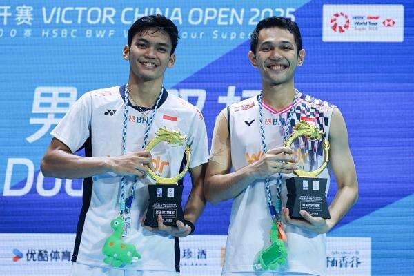 Cerita Shohibul Fikri: Gonta-Ganti Partner hingga Juara saat Duet Dadakan dengan Fajar Alfian di China Open 2025 Cerita Shohibul Fikri: Gonta-Ganti Partner hingga Juara saat Duet Dadakan dengan Fajar Alfian di China Open 2025
