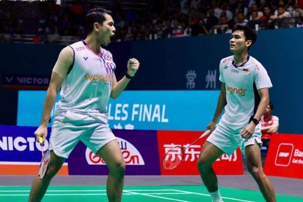 Fajar/Fikri Juara China Open 2025 usai Menang Mudah atas Ganda Malaysia Nomor 2 Dunia Fajar/Fikri Juara China Open 2025 usai Menang Mudah atas Ganda Malaysia Nomor 2 Dunia