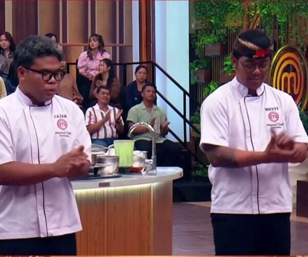 Fajar Salip Hovit di Ronde Kedua Grand Final MasterChef Indonesia Season 12, Persaingan Kian Panas! Fajar Salip Hovit di Ronde Kedua Grand Final MasterChef Indonesia Season 12, Persaingan Kian Panas!