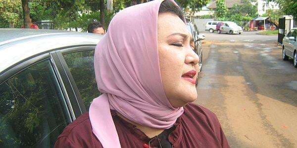 Fakta Menarik Emilia Contessa Meninggal Hari Ini, Ibu Denada yang Dijuluki Singa Panggung Asia Fakta Menarik Emilia Contessa Meninggal Hari Ini, Ibu Denada yang Dijuluki Singa Panggung Asia