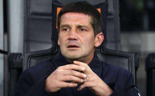 Chivu Peringatkan Inter dan Napoli, Scudetto Tak Akan Ditentukan Lebih Awal Chivu Peringatkan Inter dan Napoli, Scudetto Tak Akan Ditentukan Lebih Awal