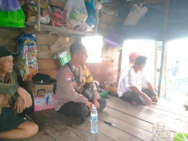 Mediasi Polsek Bukit Batu Berbuah Damai, Konflik Lahan di Kanarakan Berakhir Tanpa Proses Hukum Mediasi Polsek Bukit Batu Berbuah Damai, Konflik Lahan di Kanarakan Berakhir Tanpa Proses Hukum