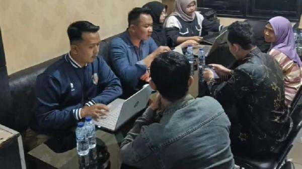 Dipulangkan dari Kamboja, Rizki Remaja Bandung Korban TPPO Tiba di Indonesia Akhir Pekan Ini Dipulangkan dari Kamboja, Rizki Remaja Bandung Korban TPPO Tiba di Indonesia Akhir Pekan Ini