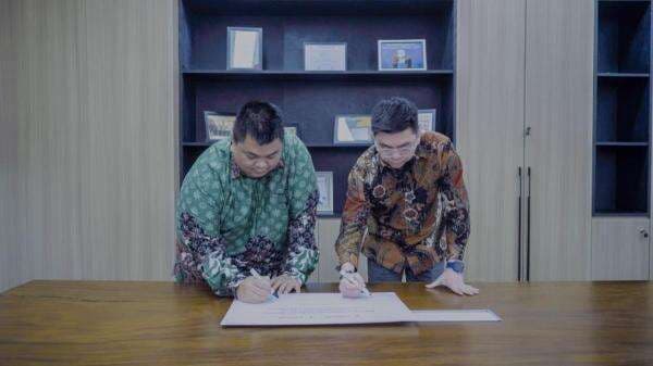 Perkuat Ekspansi, Tuntun Sekuritas Resmi Akuisisi Raiz Invest Indonesia Perkuat Ekspansi, Tuntun Sekuritas Resmi Akuisisi Raiz Invest Indonesia