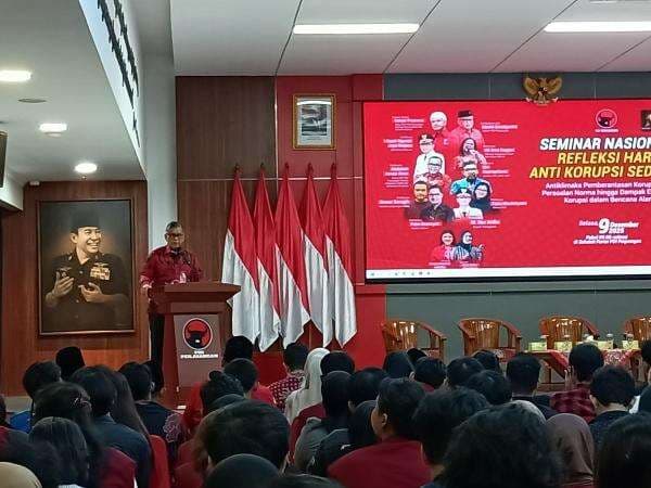 Hasto: Saya Tak Mau Jadi Pejabat Negara, Godaannya Terlalu Besar Hasto: Saya Tak Mau Jadi Pejabat Negara, Godaannya Terlalu Besar