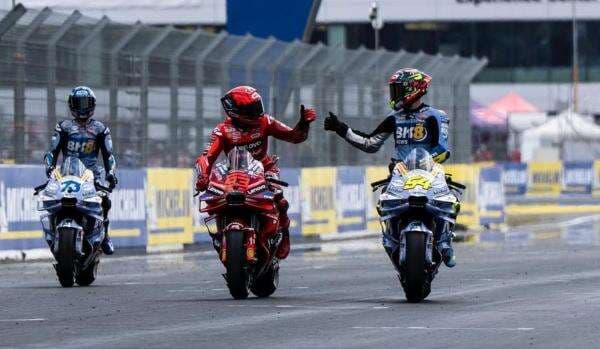 Fermin Aldeguer Ancam Marc Marquez, Siap Rebut Kursi sang Mentor di Tim Pabrikan Ducati! Fermin Aldeguer Ancam Marc Marquez, Siap Rebut Kursi sang Mentor di Tim Pabrikan Ducati!