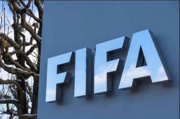 Ferry Paulus Tanggapi Desakan Bukti FIFA, Ungkap 3 Kategori Regulasi Suporter Tandang Ditolak Ferry Paulus Tanggapi Desakan Bukti FIFA, Ungkap 3 Kategori Regulasi Suporter Tandang Ditolak