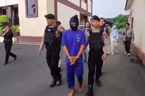 Baru Menikah, Pria di Jepara Ditangkap Polisi gegara Hamili Bocah Tetangga Baru Menikah, Pria di Jepara Ditangkap Polisi gegara Hamili Bocah Tetangga