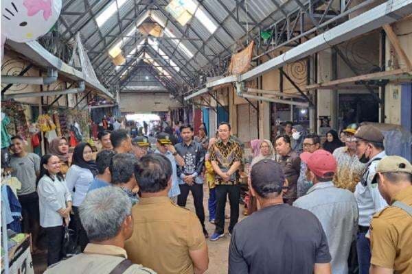 Fokus Potensi Perikanan, Anggota DPRD Kotawaringin Timur dari Partai Perindo Hendra Sia: Pacu Nilai Tambah dengan Produk Khas UMKM Fokus Potensi Perikanan, Anggota DPRD Kotawaringin Timur dari Partai Perindo Hendra Sia: Pacu Nilai Tambah dengan Produk Khas UMKM