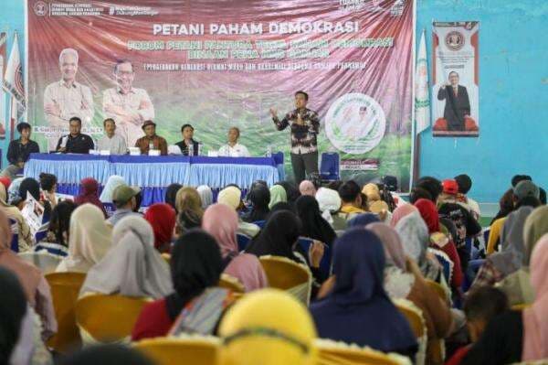 Forum Petani Pantura Tegal Kompak Dukung Ganjar-Mahfud di Pilpres 2024 Forum Petani Pantura Tegal Kompak Dukung Ganjar-Mahfud di Pilpres 2024