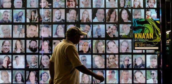 Hamas Akan Hentikan Pembebasan Sandera, Tuduh Israel Langgar Gencatan Senjata Hamas Akan Hentikan Pembebasan Sandera, Tuduh Israel Langgar Gencatan Senjata