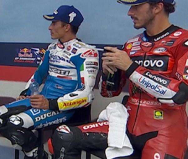 Francesco Bagnaia dan Marc Marquez Kompak Satu Suara, Langsung Klop dengan Motor Baru Ducati untuk MotoGP 2025 Francesco Bagnaia dan Marc Marquez Kompak Satu Suara, Langsung Klop dengan Motor Baru Ducati untuk MotoGP 2025
