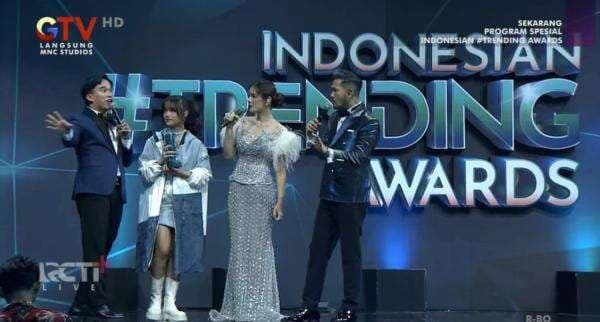 Daftar Lengkap Pemenang Indonesian Trending Awards 2024, Ada Fuji hingga Juicy Lucy Daftar Lengkap Pemenang Indonesian Trending Awards 2024, Ada Fuji hingga Juicy Lucy