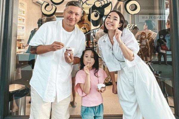 6 Artis Cerai Masih Tetap Rukun, Dipisahkan Takdir Disatukan Anak 6 Artis Cerai Masih Tetap Rukun, Dipisahkan Takdir Disatukan Anak